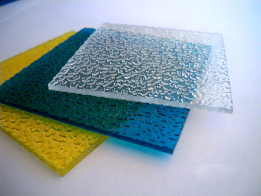 教你可以通过三种方式来判断PC耐力板的优