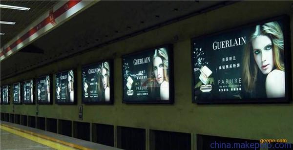 耐力板的主要用途