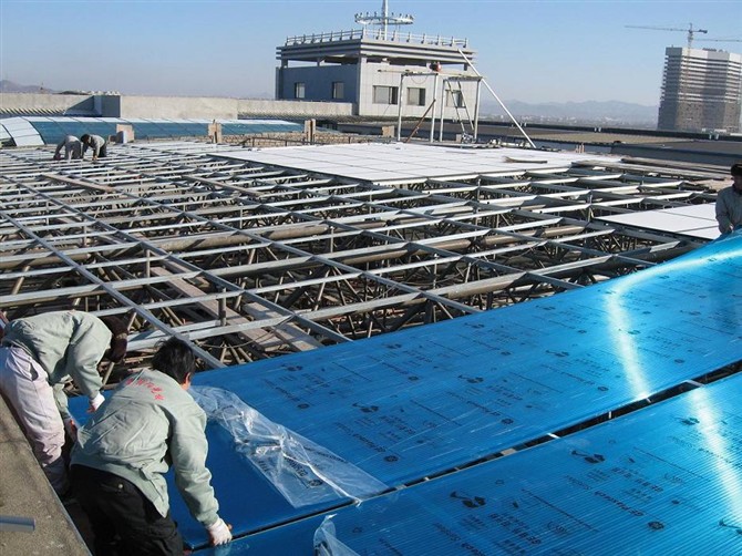 pc阳光板的6大特性！