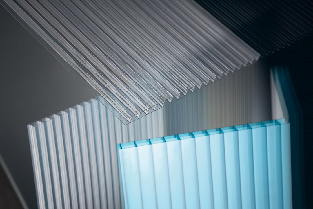 PC阳光板使用寿命减少的原因